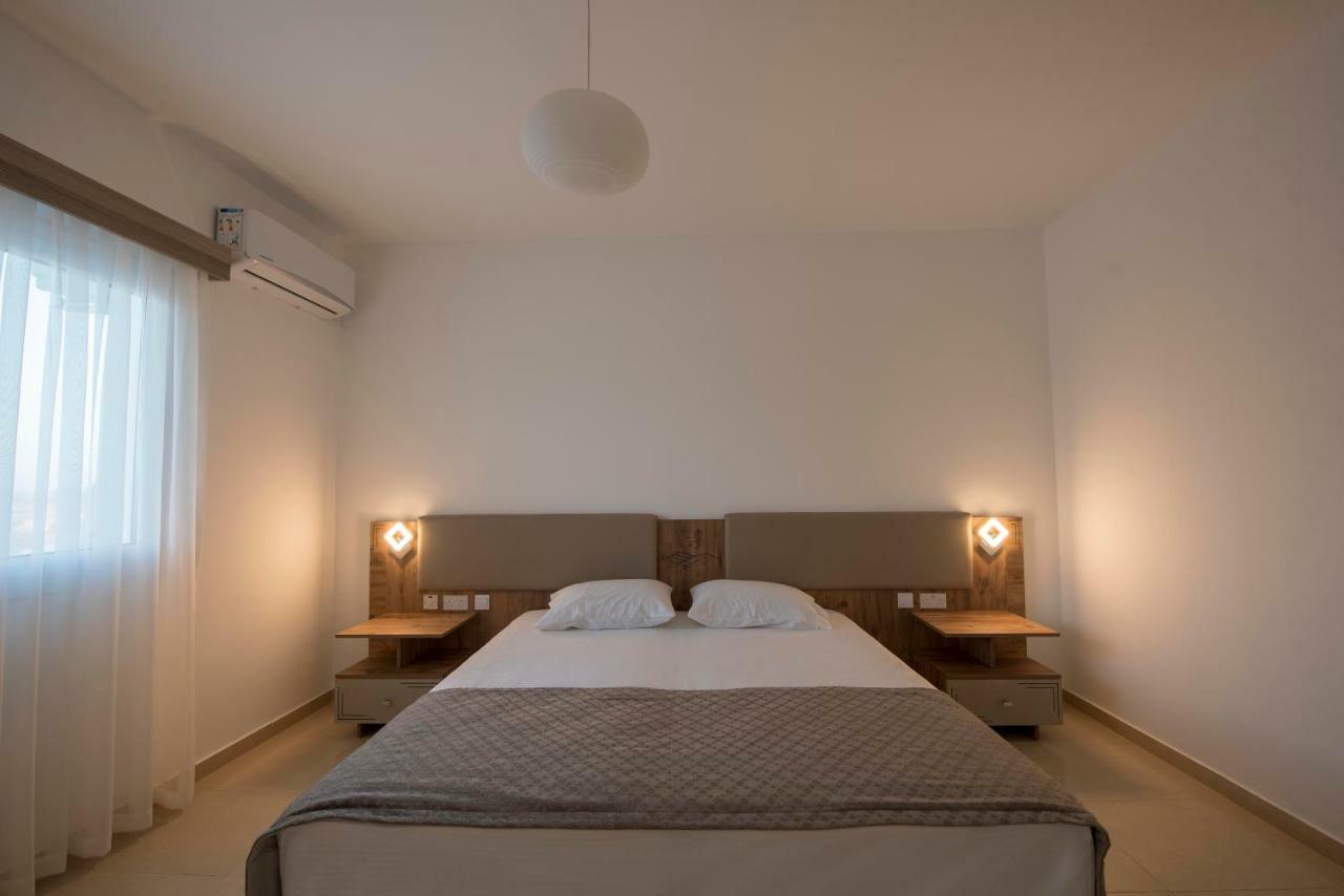 Deniz Airport Suites Λευκωσία Εξωτερικό φωτογραφία