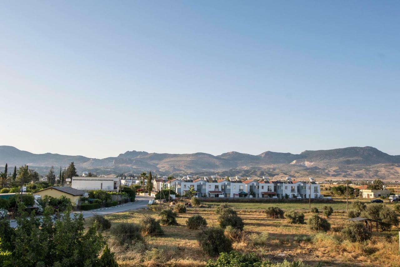 Deniz Airport Suites Λευκωσία Εξωτερικό φωτογραφία