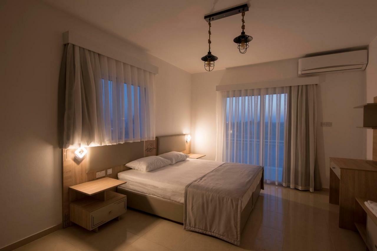 Deniz Airport Suites Λευκωσία Εξωτερικό φωτογραφία